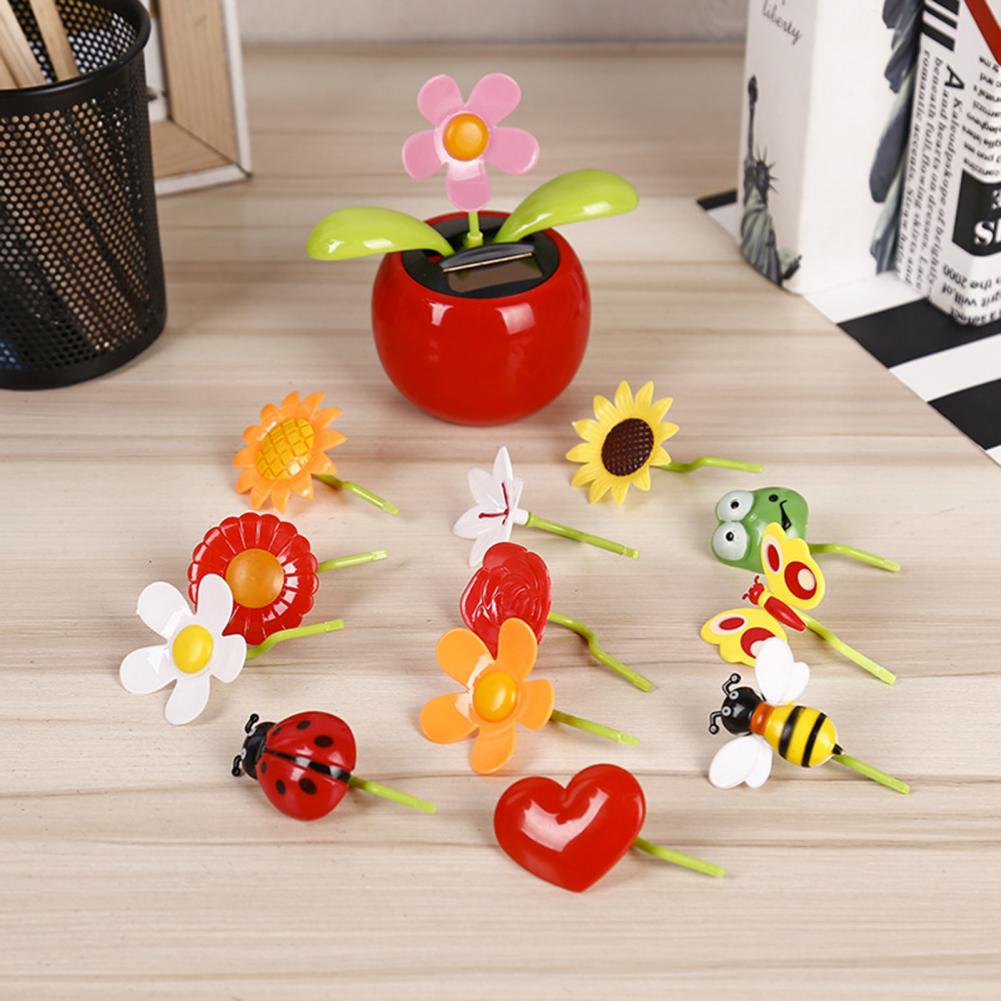 Fashion Car Ornament Solar Powered Car Dashboard Ornament Decoration