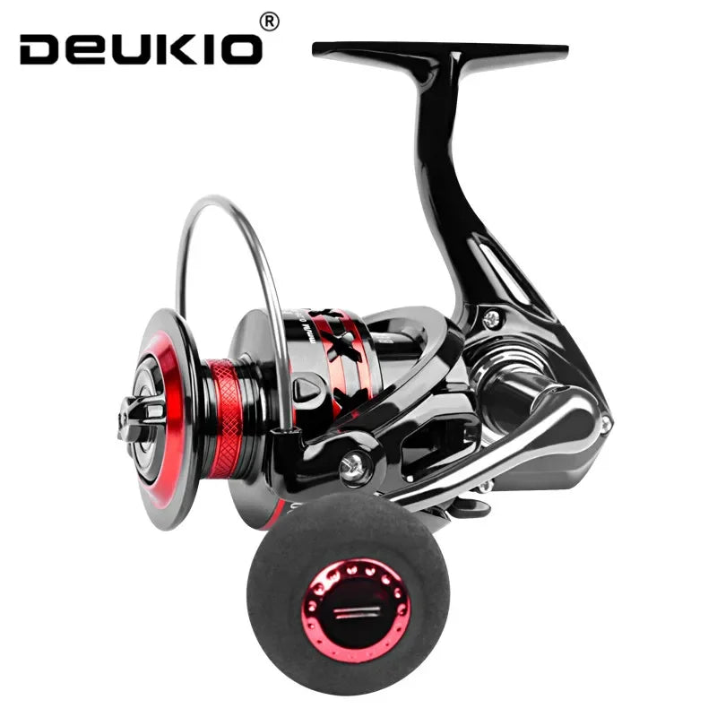 Fishing reel with red accents on a white background, featuring the DEUKIO brand.