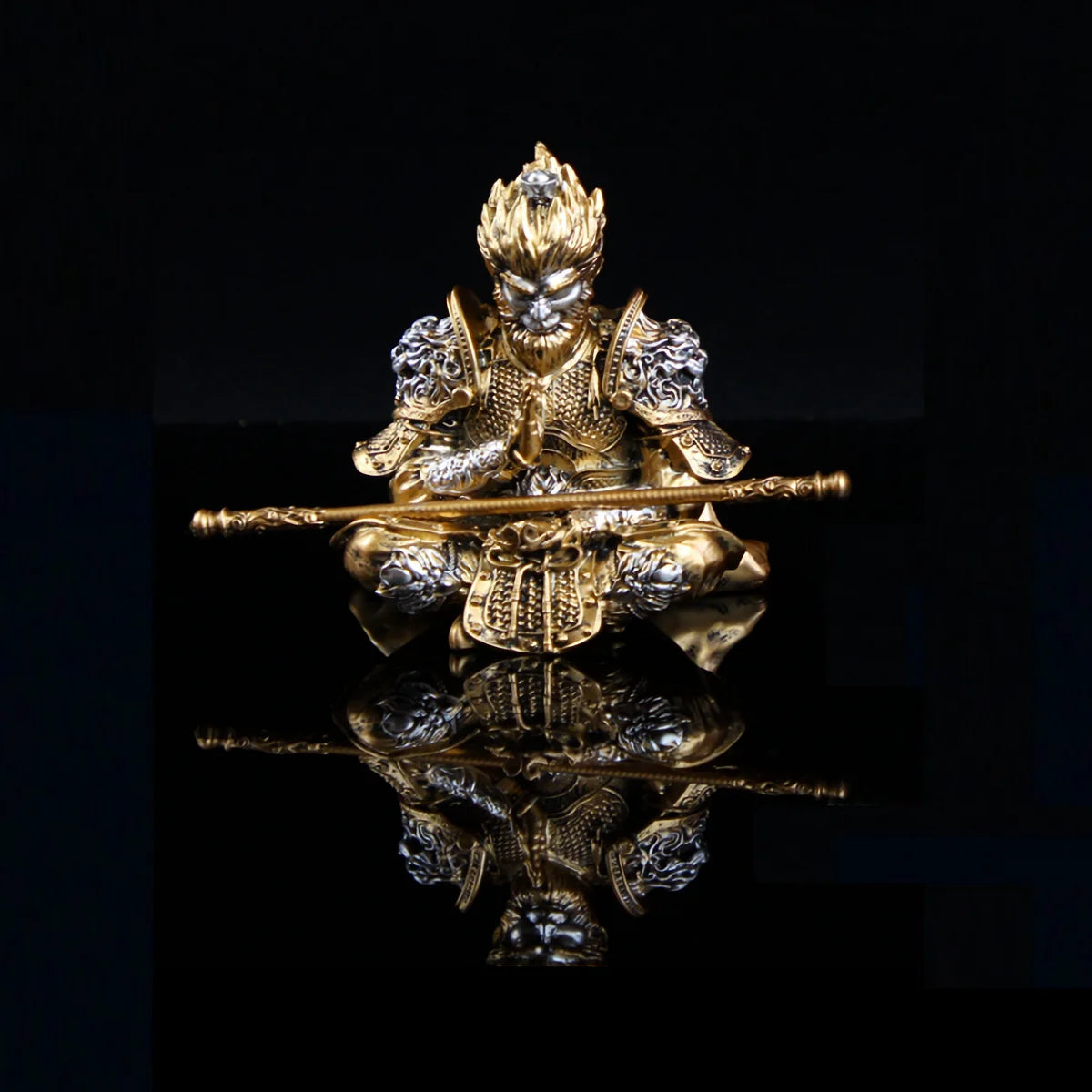 Vibrant Monkey King Figurine 1 Car Dashboard Ornament Decoration