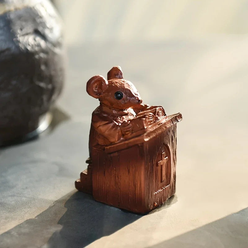 Cute Church Mouse Statue Series Small Statues Art Craftsmanship Resin Church Mouse Statue Priest Craftsmanship Decoration