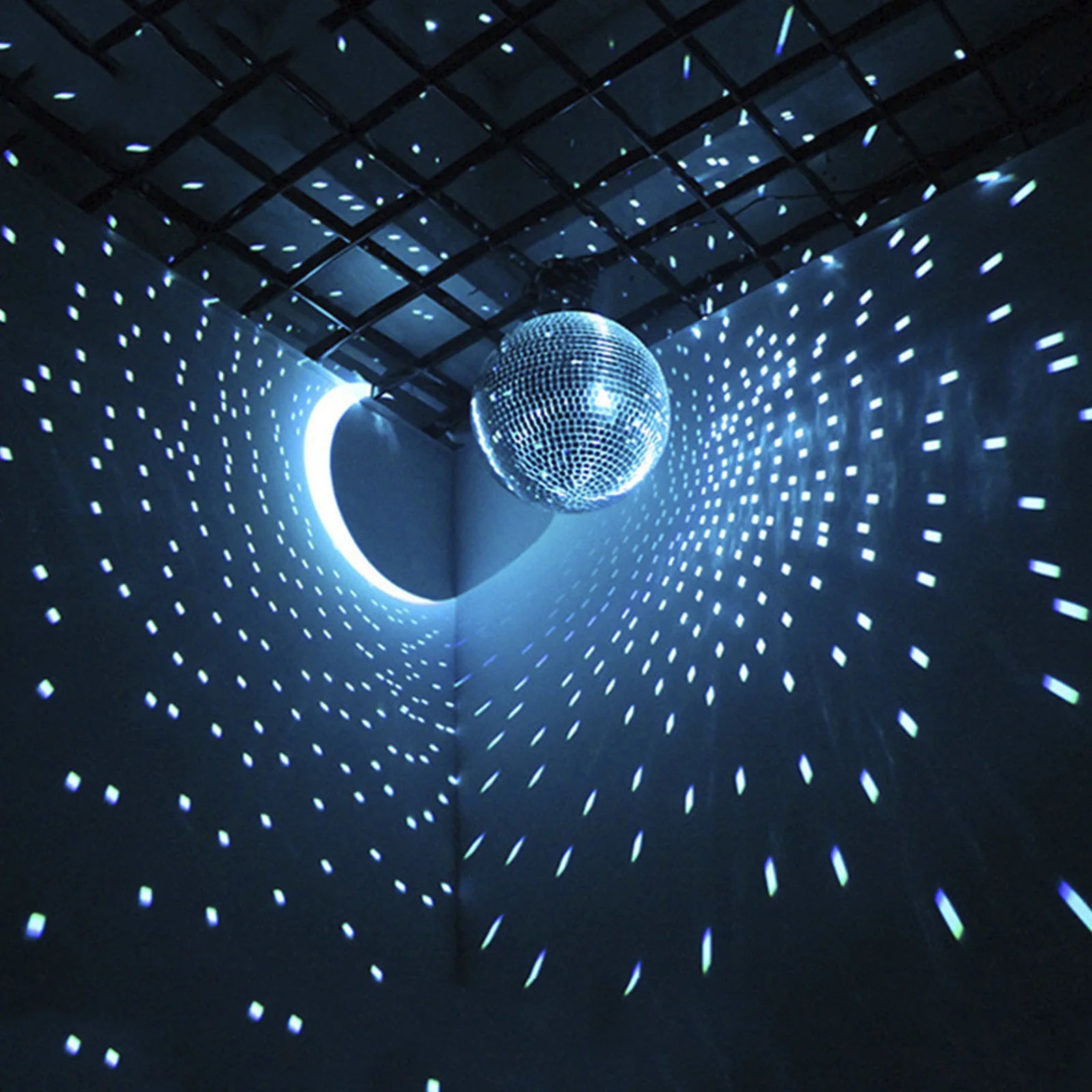 Disco Mirror Ball Party Shiny Ball Stage Light Rotating Glass Ball Retro Reflective KTV DJ Lights Home Festival Christmas Decor